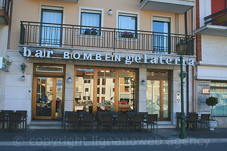 Die Bar Bomben Grado foto