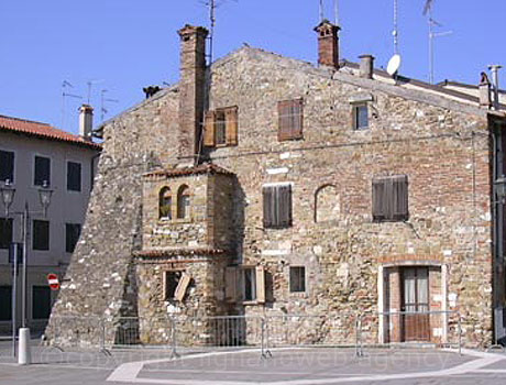 House of the historical center Grado photo