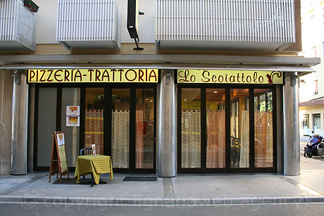 Lo Scoiattolo Pizza Restaurant Grado photo